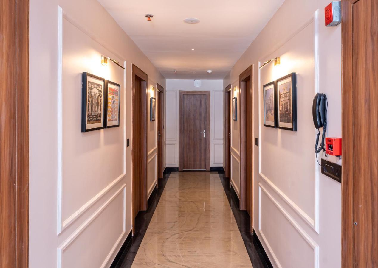 Raghunandan Palace - A Premier Boutique Stay, City Center & 500 Meters From City Railway Station Udaipur Exterior foto